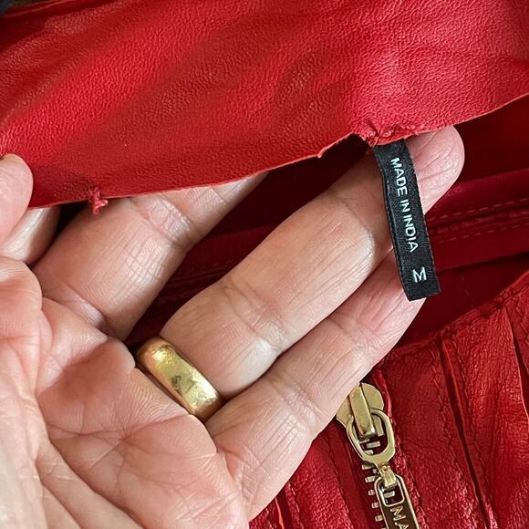 MARCIANO Lamb Leather Women's Cropped Jacket Size Medium - Picture 4 of 11